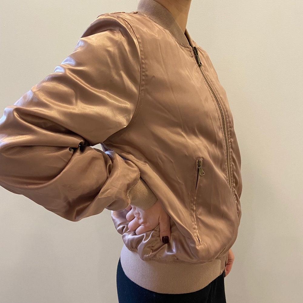 Pink bomber jacket - Picture 3 of 4